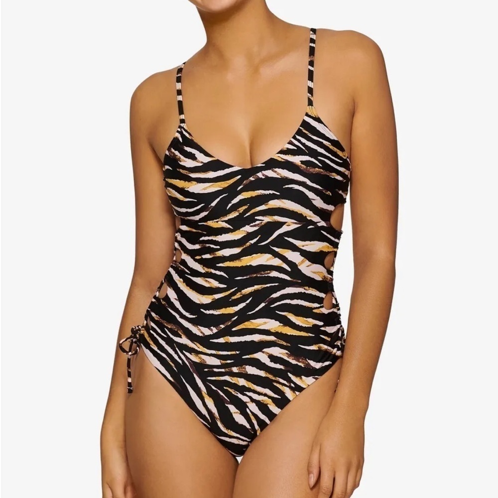 Hula Honey BLACK MULTI Juniors' Eternal Animal One-Piece Swimsuit, US Small